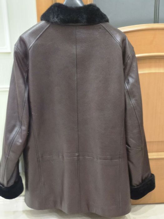 Продам мужскую куртку