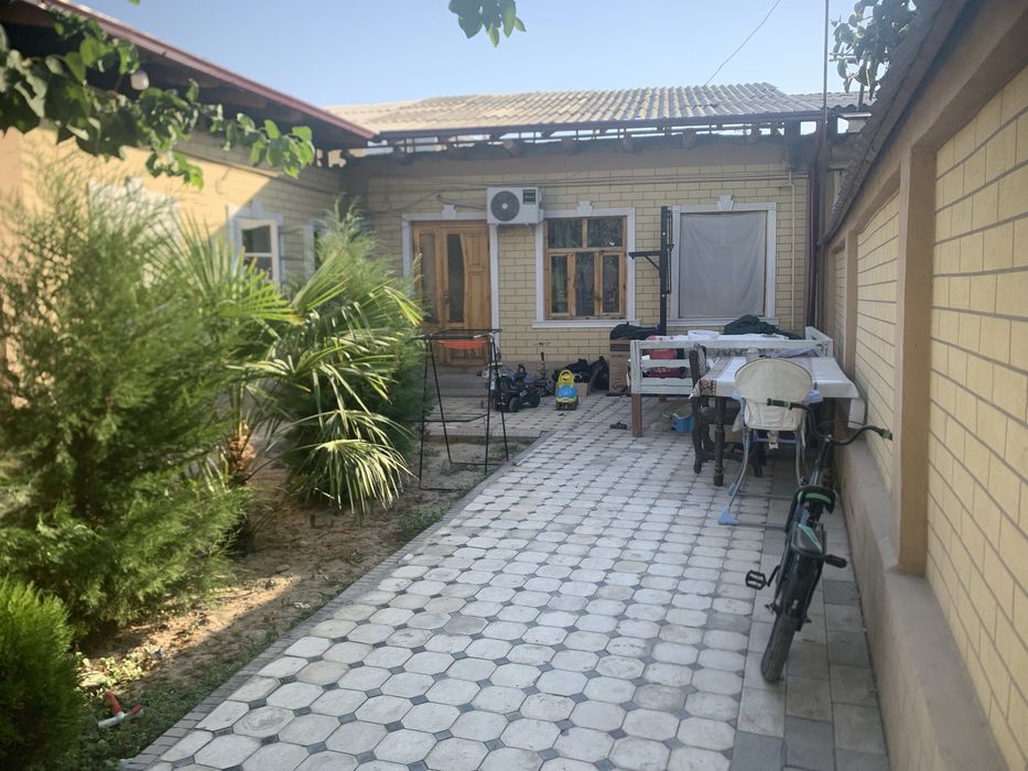 Toshkent shaxar Yashnabod tumani 3-sotix xovli sotiladi