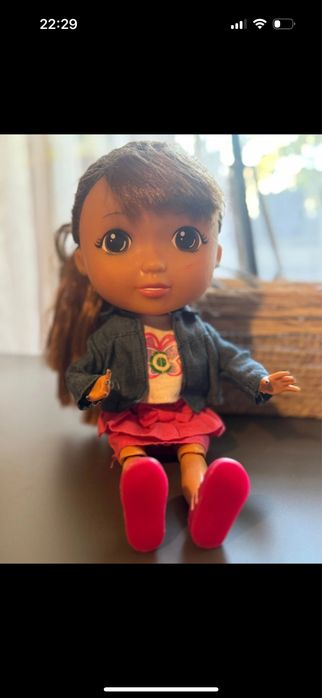 Papusa Lisa interactiva