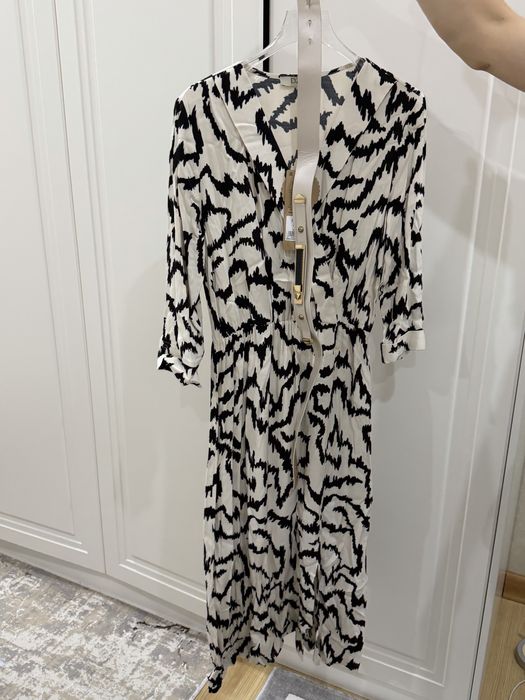 Платье  от dzyn