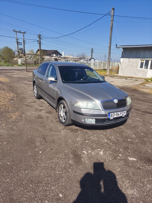 Vând Skoda Octavia 2