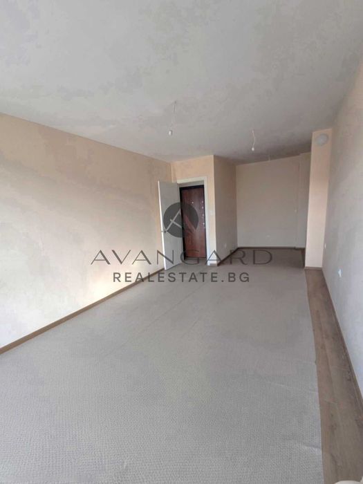 оф.25346 Двустаен до ключ / Мол Плаза