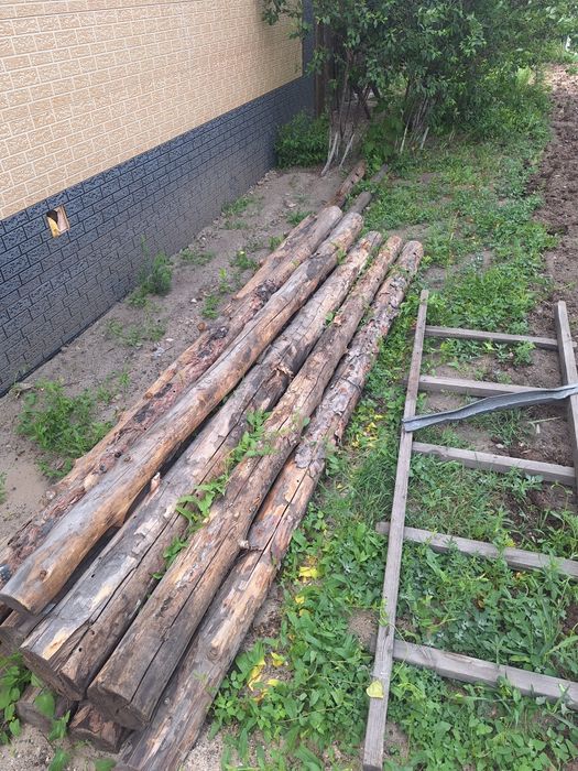 Продам бревна 10шт