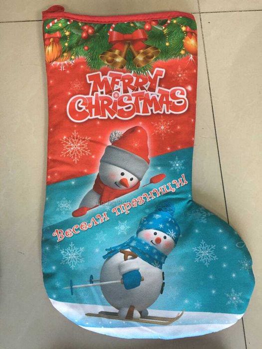 Коледни чорапчета за подаръци