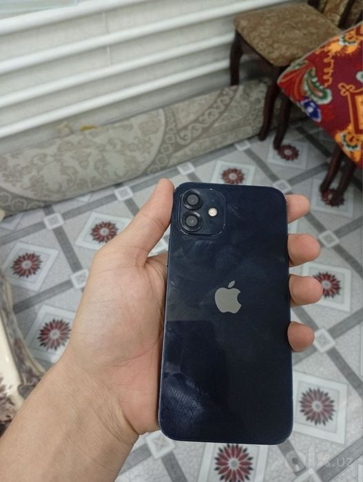 Iphone 12 sotiladi srochna 64tali