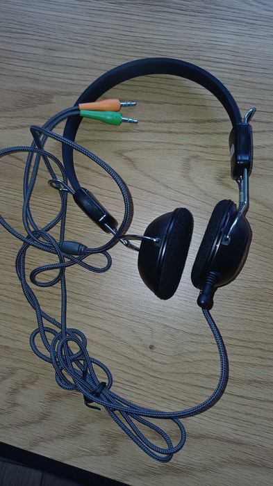 Компютърни тонколони,слушалки и чинчове