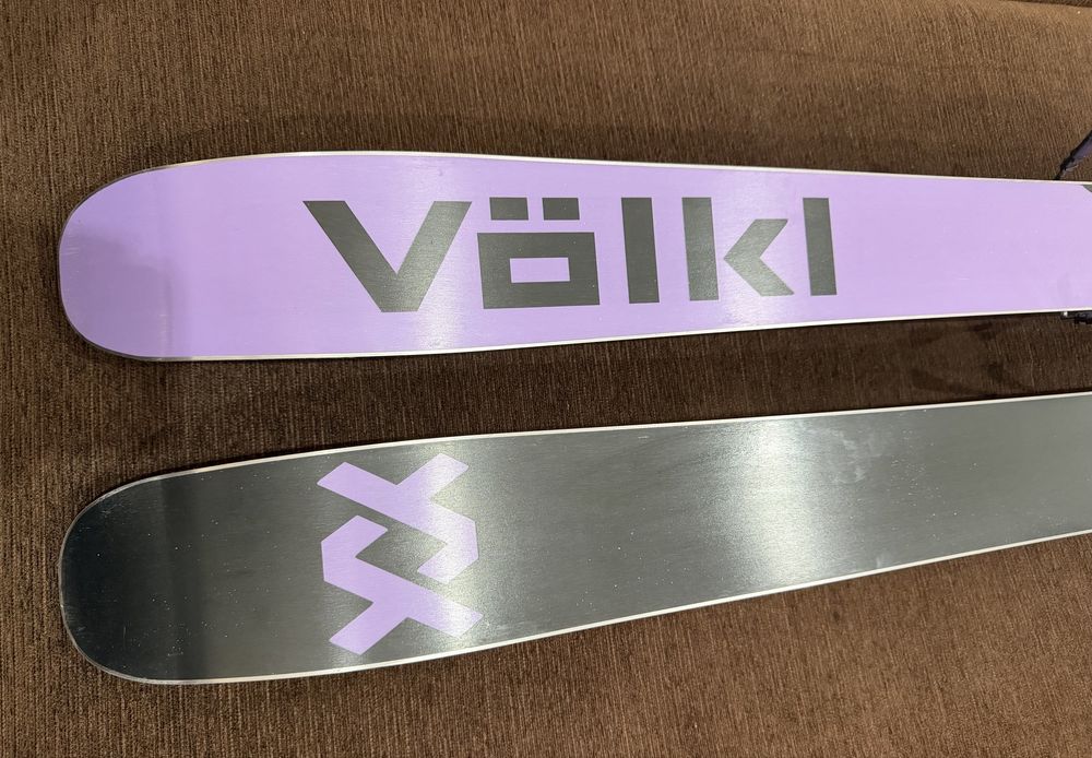 Clapari K2 Mindbender 120 + Schiuri Volkl Revolt 104 2026 + Marker Squire 11 Purple