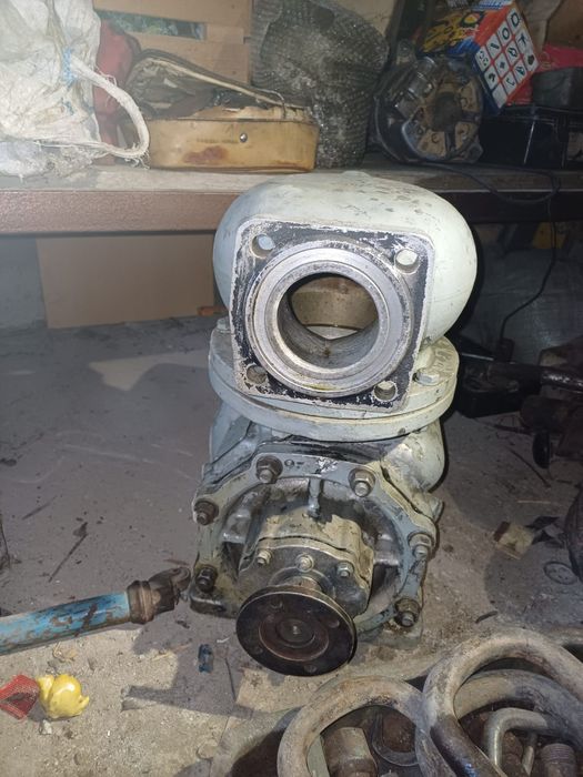 Насос для перекачки нефтепродуктов