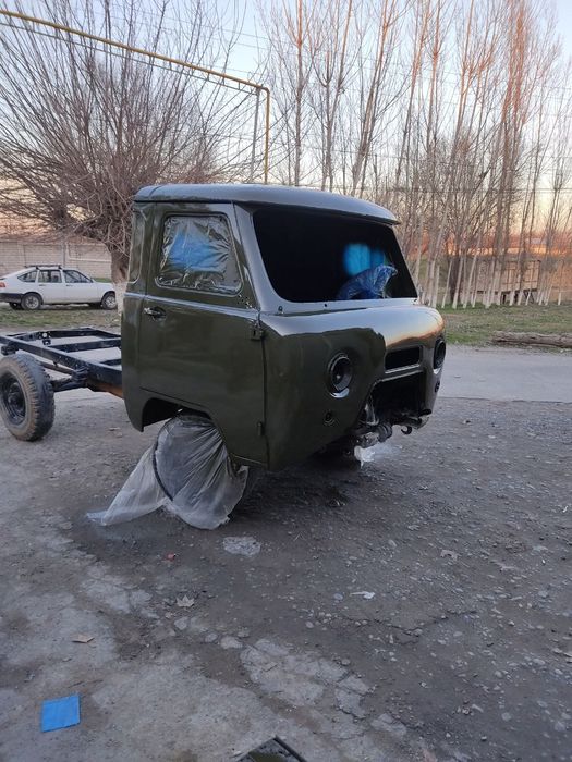 Продажа грузоаой машины уаз