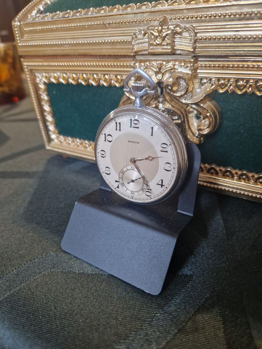 Чудесен антикварен колекционерски швейцарски джобен часовник ZENITH