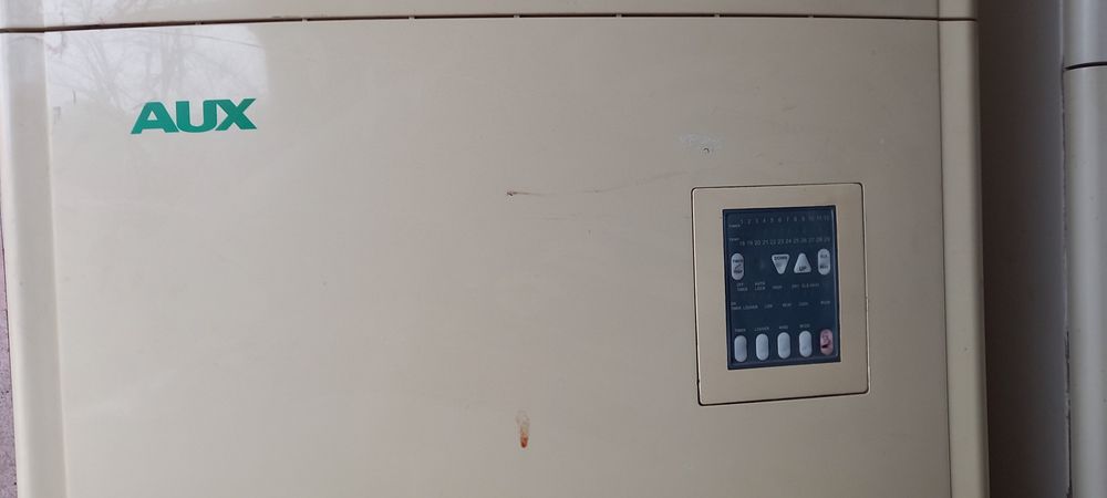 Кондиционер продаётся. AUX. HISENSE. Кондиционер сотилади.