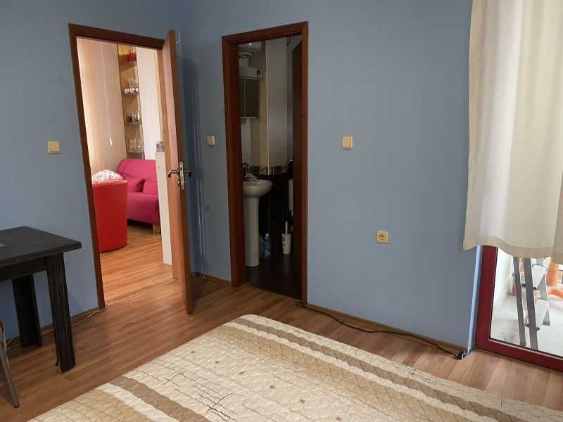 Двустаен ап. под наем в кв. Левски В