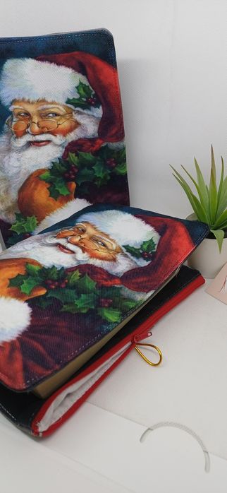 Коледни калъфи за книги