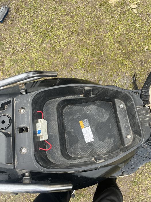 Электро мопед едет минусы в описании