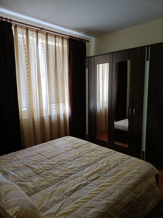 Apartament cu 3 camere