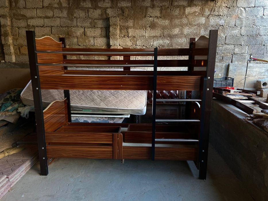 Детский кровать икки этажи 2ёшдан 15 ёшгача бемалол ётса булади