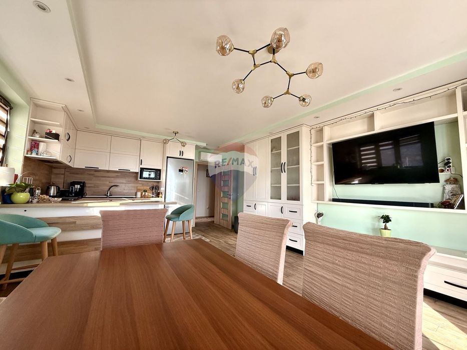 Продава се Къща в Балчик - 350 кв.м за 656 €/кв.м - Снимка #11