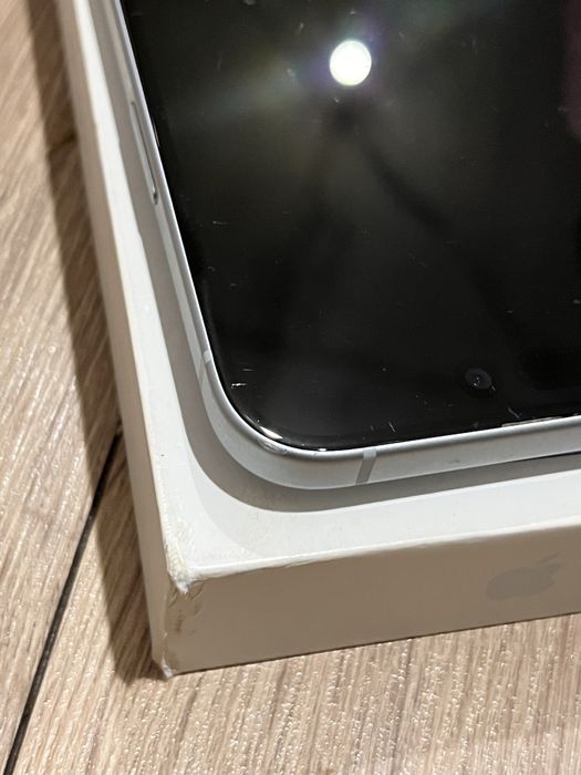 Продам Iphone 15 + 128