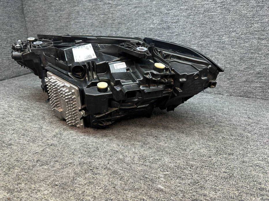 Far dreapta led adaptiv BMW SERIA 4 G22 facelift