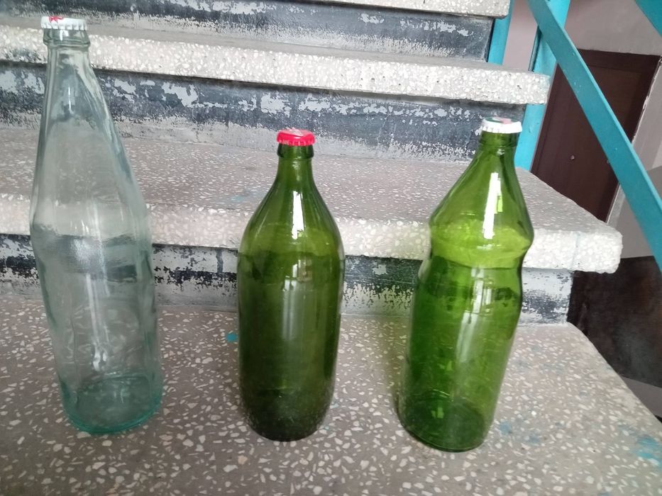 Стъклени бутилки