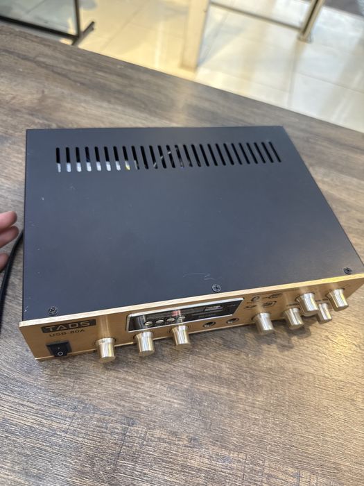 Усилилтель мощности 80вт