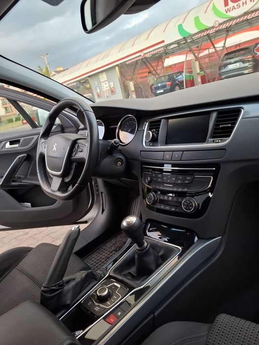 Peugeot 508 1.6 THP 2011