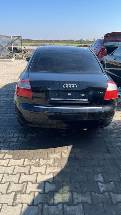 Dezmembram Audi A4 1.9 diesel din 2002