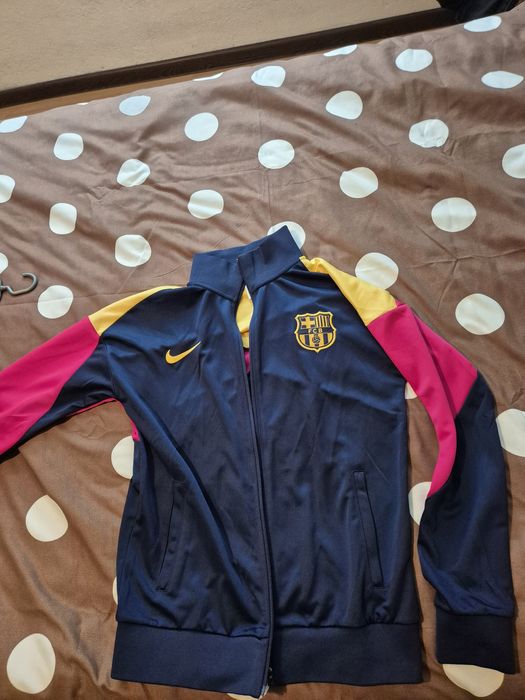 Мъжки екип на Barcelona, размер S