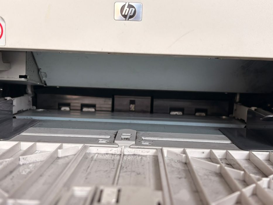 Принтер HP LaserJet P1005