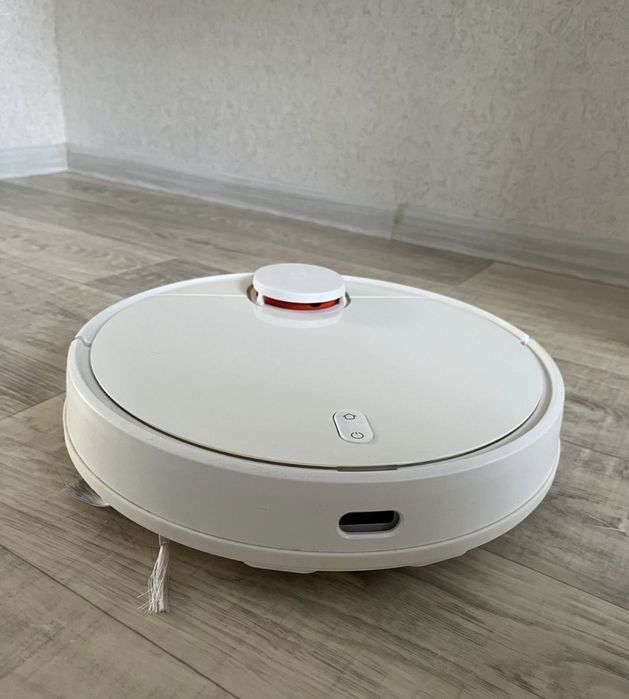 Продам робот пылесос Xiaomi Vacuum mop p.