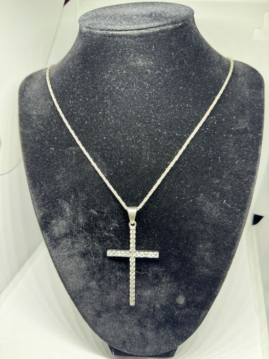 дамски сребърен синджир с кръст 11.61гр 925