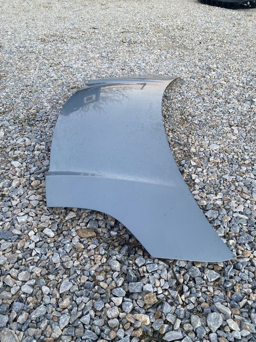 Преден капак за тойота ярис 2007 г