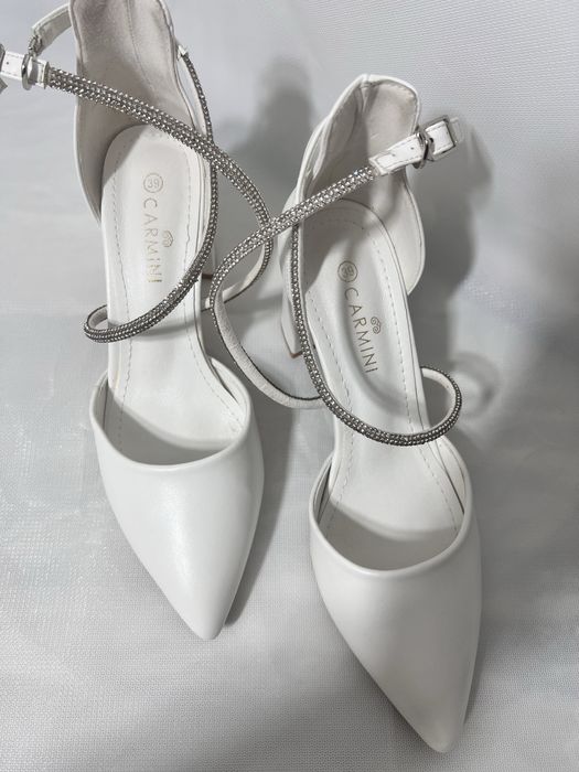 Туфли свадебные за 10.000