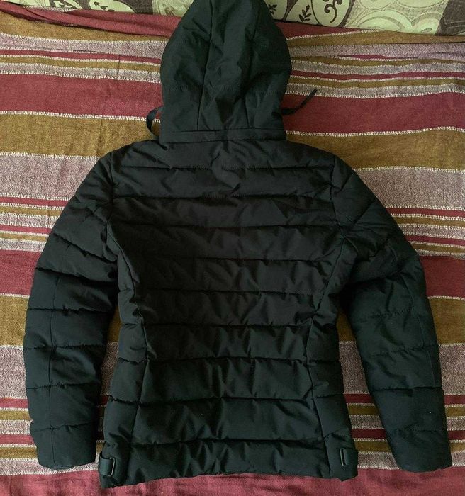 Продам куртку для мальчика