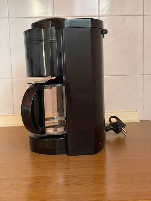 ФРЕНСКА Кафемашина Moulimex използваща филтри.