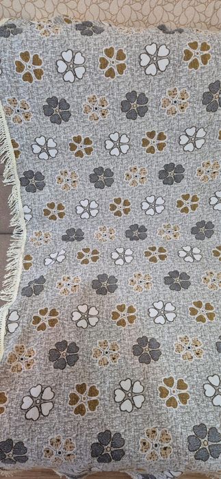 Продается покрывало для дивана и кресло