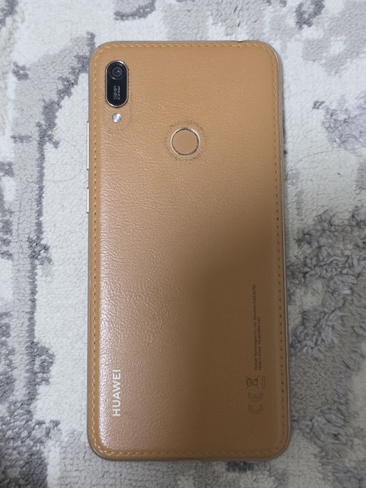Huawei y6 32гб память