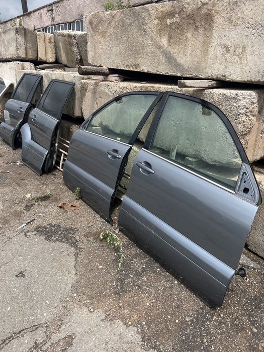 Двери передняя задняя лексус GX 470 оригинал