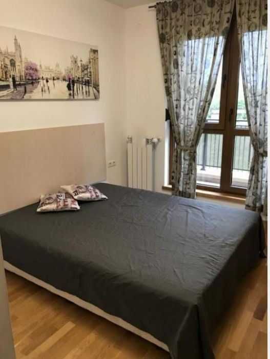 Тристаен апартамент в кв. Изток