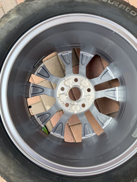Janta Aliaj Model Soho Originala Vw Passat B8 215/55/17 Pirelli Vara