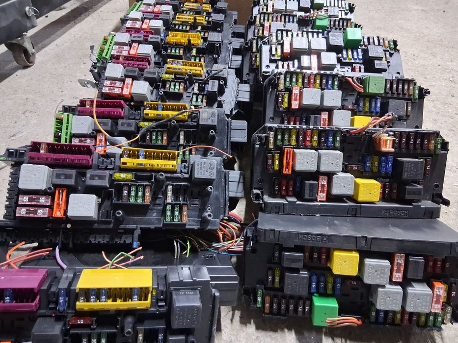 SAM модул мерцедес Е,Ц класа w212,w204 сам модул,бушонно табло