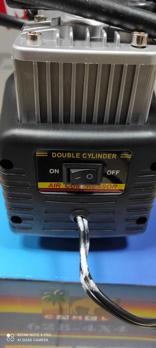 Професионален компресор за помпане на гуми