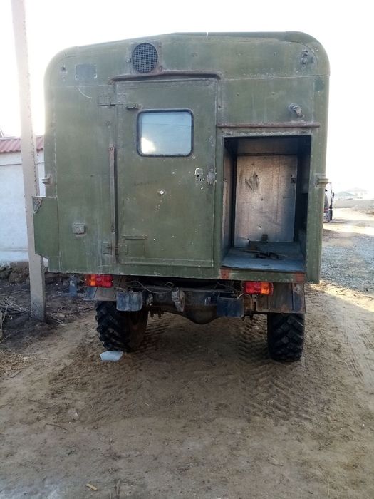 Газ 66 1990 год .