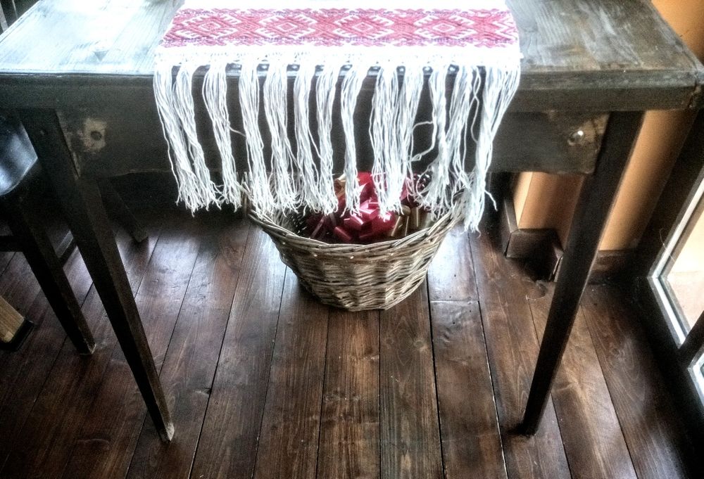 Mese interior/terasă, cu picior pom și mese inox noi