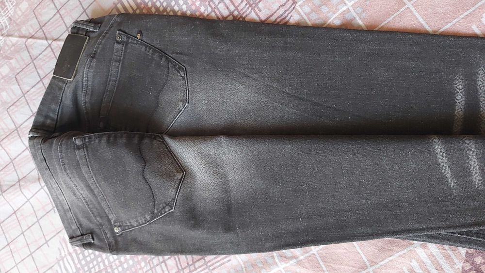 Дамски дънки за сезона - изгодно