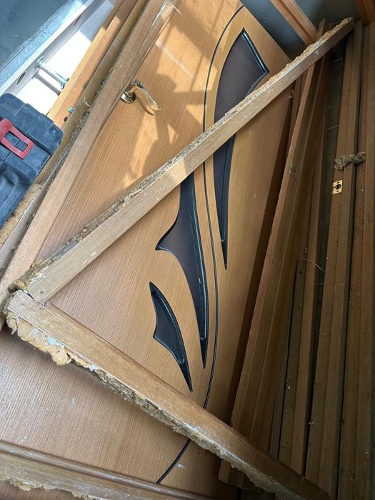 Двери и сендвич панели