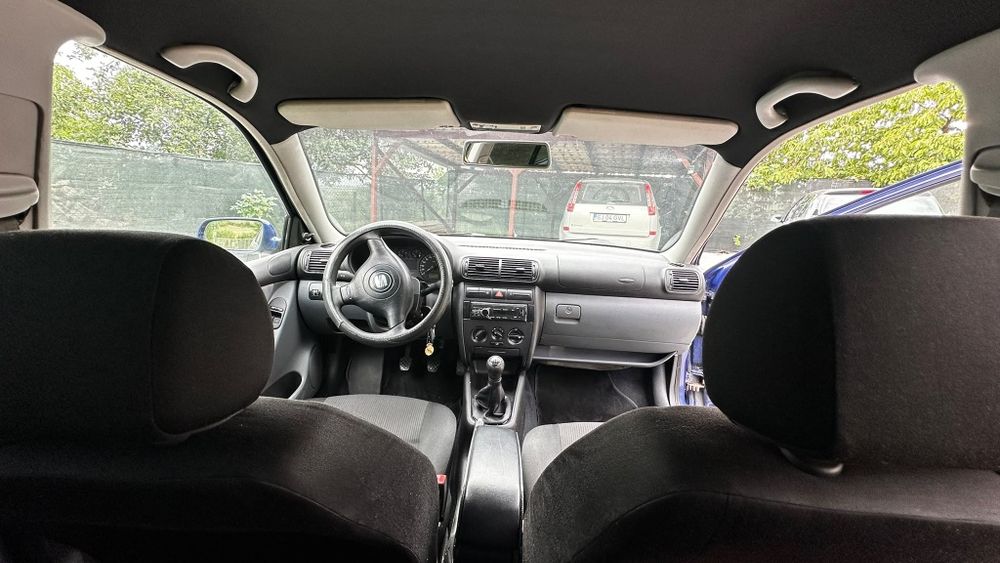 Vând Seat Leon 1m