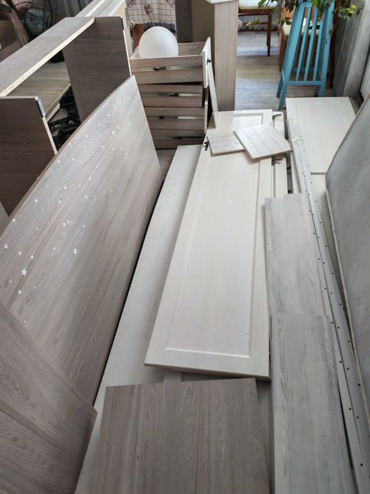 Продам шкаф в отличном состоянии