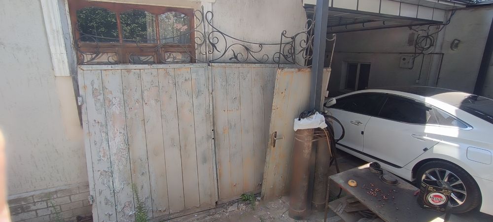 Продам Ворота 290× 200 колитка есть
