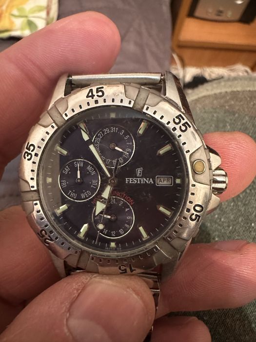 Vand ceas festina impecabil